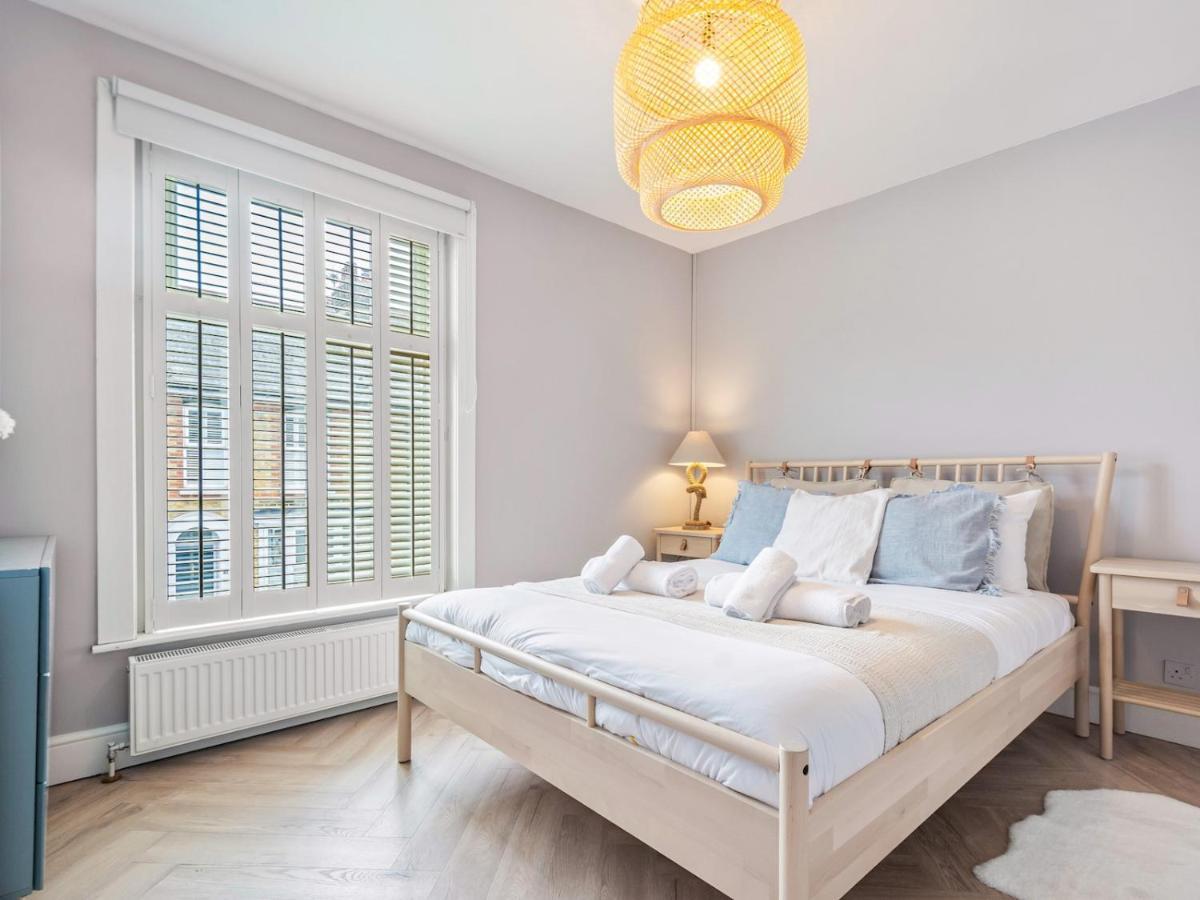 Pass The Keys 3 Bed Scandi Heaven Minutes From The Beach Whitstable Bagian luar foto